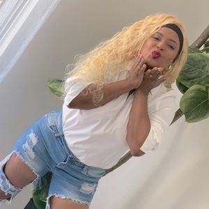 Headband wig. 100% human hair, 180% density, 26”, color blonde. 3 days shipping